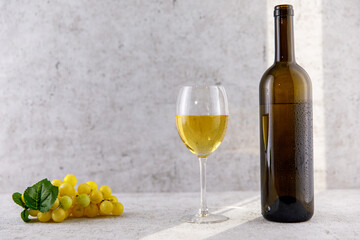 Weißwein im Glas