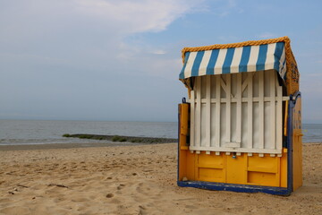 Strandkorb am Strand der Nordsee in Cuxhaven