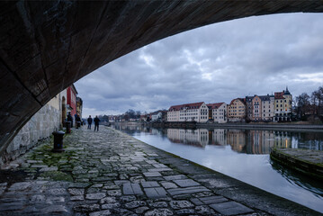 Steinerne Brück in Regensburg im Winter