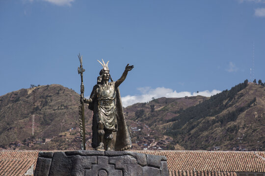 T&uacute;pac Amaru II was of mestizo origin, he descended from T&uacute;pac Amaru I, fourth and last of the Incas of Vilcabamba, a water source, Cusco, Peru