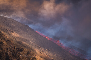 eruption of the volcano on the island of La Palma