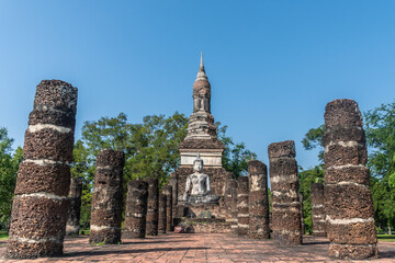 Naklejka premium Wat Temple beautiful temple in the historical park Thailand