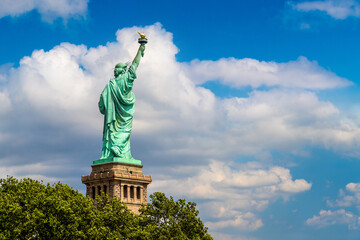 Fototapeta premium Statue of Liberty in New York