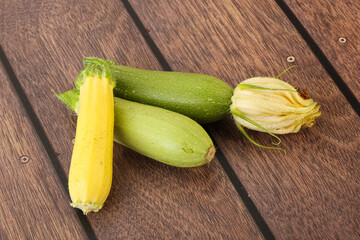 Raw baby organic zucchini heap