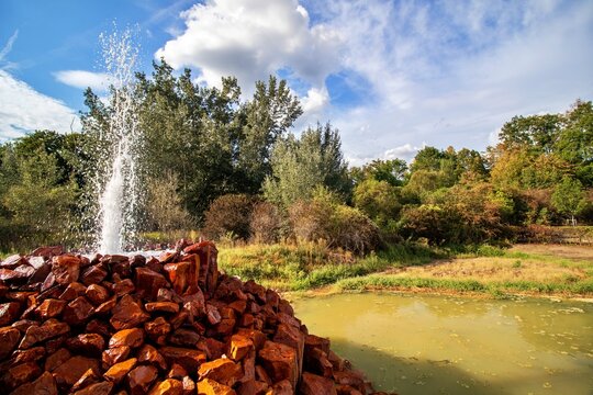 Der gr&ouml;&szlig;te Kaltwasser-Geysir der Erde