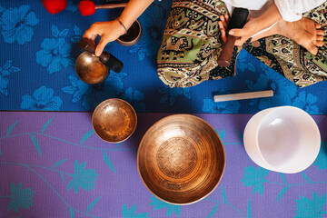 Tibetan singing bowl in sound therapy