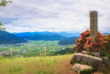 兵庫県・黒井城 本丸跡（保月城）から見下ろす風景
