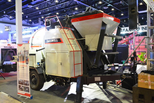 Daswell concrete mixer at Philconstruct in Pasay, Philippines