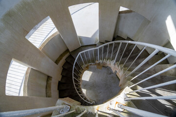 灯台の内側　螺旋階段