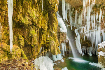 Hinanger Wasserfälle - Hinang - Allgäu - Winter - Eis - obrazy, fototapety, plakaty