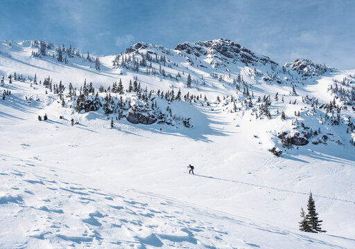Skinning Up the Mountain 