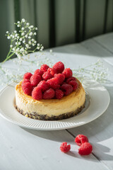 Käsekuchen mit Himbeeren