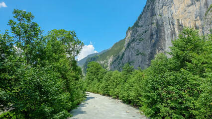 Fototapeta na wymiar Tal bei Lauterbrunnen in der schönen Schweiz - Switzerland 
