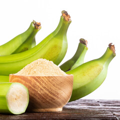Organic green banana starch in the bowl © Luis Echeverri Urrea