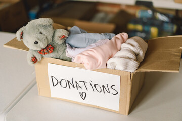 Donation food and cloting for refugees, support of war victims, helping people, charity....