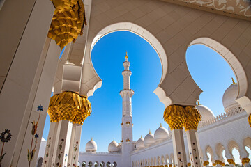 Abu Dhabi in united emirates louvre museum and mosque