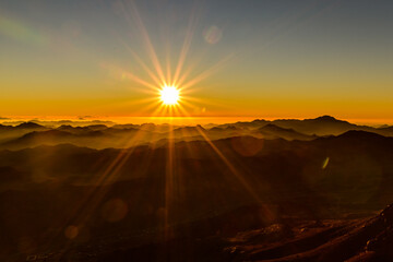 Obraz premium Sunrise at the mount Sinai. Sinai peninsula, Egypt