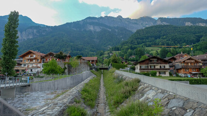 Fototapeta na wymiar Brienzersee bei Interlaken in der schönen Schweiz 