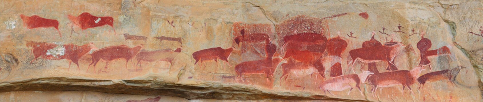 Panorama, Rock Art, San Bushman rock paintings, Kamberg Nature Reserve, Drakensberg Mountains, Kwazulu Natal, South Africa.