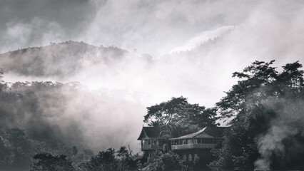 Fototapeta na wymiar Fog in the Mountains 