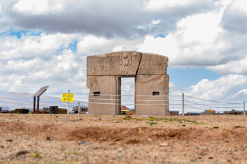 Ruinas arqueológicas de Tiwanaku ubicada La Paz, Bolivia cerca al Lago Titicaca