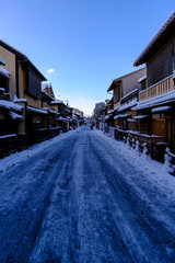 2023/1　京都市　早朝　大雪　花見小路通
