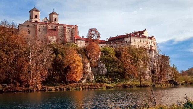 Benedictine abbey in Krakow on the Vistula river - Poland Timelapse