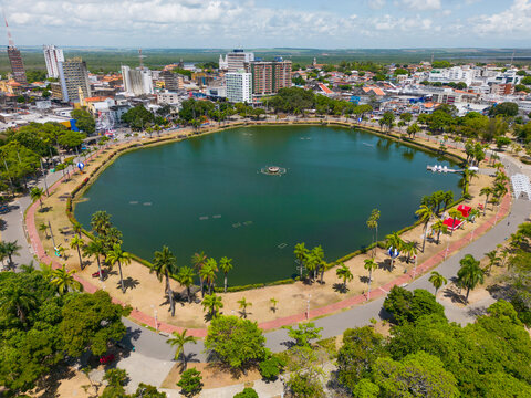 Aerial photo of the solon de lucena lagoon park in the city of joao pessoa, paraiba, brazil