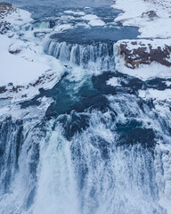 Wasserfall Langzeitaufnahme im Winter Island Drohne
