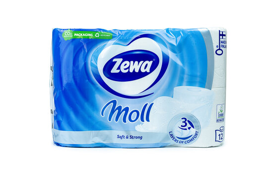 Zewa Moll white toilet paper pack : Latvia, Talsi, January 30, 2022