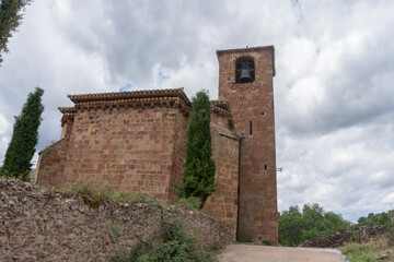 Fototapeta na wymiar Church of Santa Maria de la Asuncion in the village of villavelayo