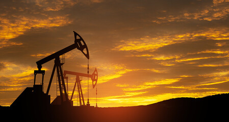The change in oil prices caused by the war. Oil prices are rising because of the global crisis. Oil...