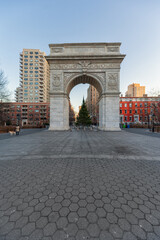 Washington Square Park. Public park in the Greenwich Village neighbourhood of Lower Manhattan, New...