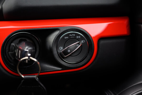 Car headlight selector