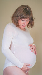 Embracing Beauty: A Journey Through Pregnancy and Body Image. Maternity beautiful 9 month pregnancy - 04