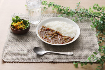 野菜たっぷりカレーライス