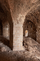 Obraz premium The well-preserved remains of the Yehiam Crusader fortress at Kibbutz Yehiam, in Galilee, northern Israel