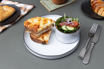 cheese toast with salad 