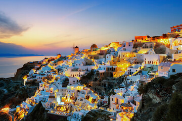 View of Oia at sunset - obrazy, fototapety, plakaty