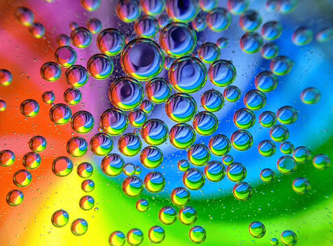 colorful bubbles abstract background, Oil bubbles in transparent liquid backdrop