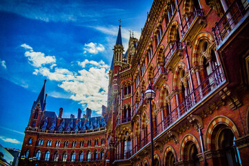 Fototapeta premium Facade St. Pancras International Station,