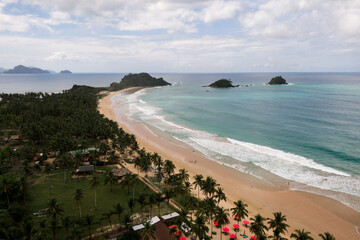 Drohnenfoto auf den Philippinen auf Palawan - Nacpan Beach auf El Nido