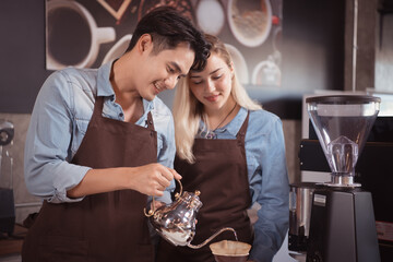 The modern coffee shop will serve all sorts of coffee, including drip coffee. Customers prefer this method because it provides the most realistic coffee flavor.