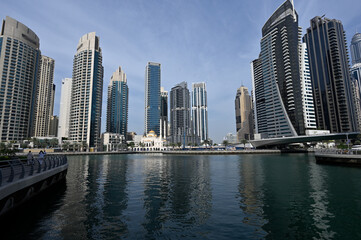 Fototapeta na wymiar Dubai Marina residential area