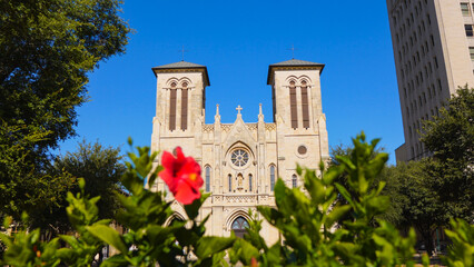 Fototapeta na wymiar San Fernando Cathedral in San Antonio, TX