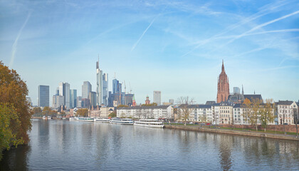 Fototapeta na wymiar View of the Frankfurt skyline on a sunny morning.