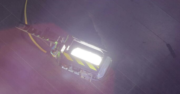 Ghost trap opens and closes in 4K