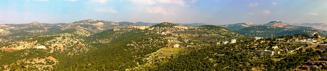 Fototapeta premium قلعة الربض - قلعة عجلون التاريخية - الاردن Al-Rabad Castle - Historical Ajloun Castle - Jordan
