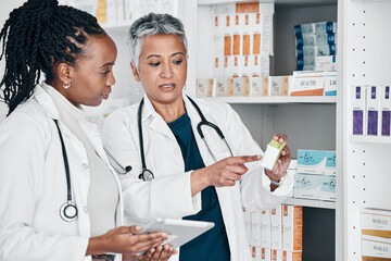 Pharmacy, inventory and women on digital tablet for prescription, label and information check. Pharmacist, colleagues and ladies online, internet and search while doing stock at a clinic dispensary - obrazy, fototapety, plakaty
