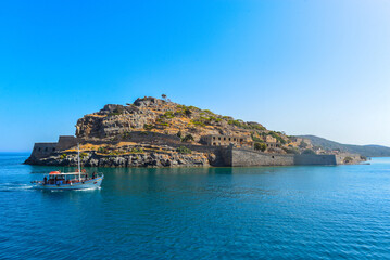 Fototapeta na wymiar Insel Spinalonga (Kalydon) in Elounda, Agios Nikolaos, Kreta (Griechenland)